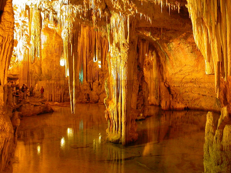 Castellana-Caves-Underground-Puglia-Dante-Divina-Commedia-Spettacolo